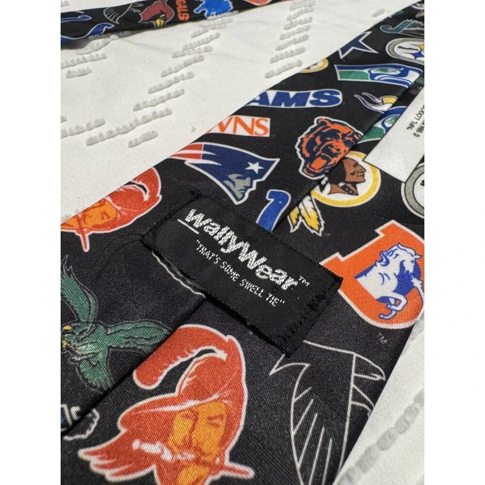 Vintage 1994 NFL Mens Necktie Football Team Logos Wallywear 49ers Seahawks 54”